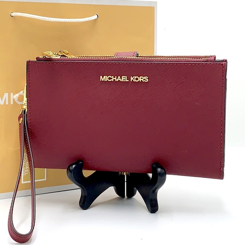 MICHAEL KORS LARGE DOUBLE ZIP WRISTLET WALLET DARK CHERRY COLOR